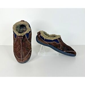 Clarks Slippers Mens 8 Lined Indoor Outdoor Brown Suede Leather Rubber Hard Sole